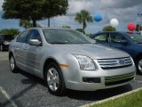 2009 Brilliant Silver Metallic Ford Fusion SE #392456