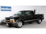 2001 Onyx Black Chevrolet S10 LS Extended Cab #39667195