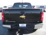 Black Chevrolet Silverado 1500 in 2011