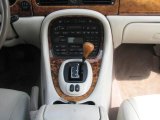 1999 Jaguar XJ Vanden Plas Controls