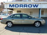 2002 Ford Taurus SE