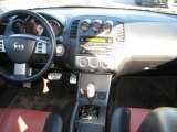2006 Nissan Altima 3.5 SE-R Dashboard
