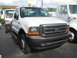 2001 Oxford White Ford F550 Super Duty XL Regular Cab Chassis #39740144
