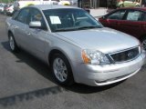 2005 Silver Frost Metallic Ford Five Hundred SEL #39740604