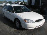 2005 Vibrant White Ford Taurus SE #39740612