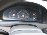 2005 Kia Sorento LX 4WD Gauges
