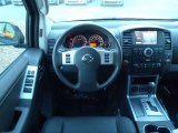 2011 Nissan Pathfinder Silver Dashboard