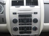 2008 Ford Escape XLT 4WD Controls