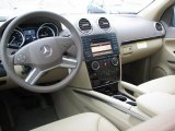 2011 Mercedes-Benz GL 350 Blutec 4Matic Cashmere Interior