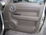 2010 Dodge Nitro SE 4x4 Door Panel