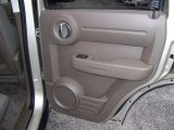 2010 Dodge Nitro SE 4x4 Door Panel
