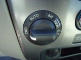 2010 Nissan Armada Platinum 4WD Controls