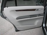 2011 Mercedes-Benz R 350 BlueTEC 4Matic Door Panel