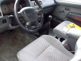 2001 Nissan Frontier SE V6 King Cab 4x4 Gray Interior