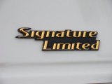 2006 Lincoln Town Car Signature Limited Marks and Logos