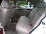 2006 Lincoln Town Car Signature Limited Medium Light Stone Interior