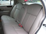 2006 Lincoln Town Car Signature Limited Medium Light Stone Interior