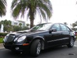 2008 Mercedes-Benz E 320 BlueTEC Sedan Front 3/4 View