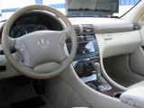 2006 Mercedes-Benz C 350 4Matic Luxury Dashboard