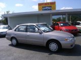 2001 Sandrift Beige Metallic Toyota Corolla LE #4015406