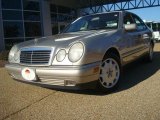 1998 Mercedes-Benz E 320 Sedan