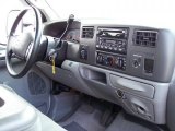 2003 Ford F350 Super Duty XLT SuperCab 4x4 Dashboard