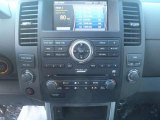 2011 Nissan Pathfinder Silver Controls