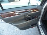 2010 Lincoln Town Car Signature Limited Door Panel