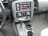 2001 Pontiac Aztek GT AWD Controls