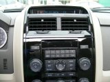 2009 Ford Escape Hybrid Limited 4WD Controls