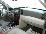 2007 Jeep Grand Cherokee Limited CRD 4x4 Dashboard