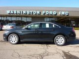 2011 Tuxedo Black Ford Taurus SE #40571070