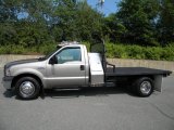 2005 Ford F350 Super Duty XL Regular Cab Chassis Exterior