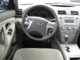 2009 Toyota Camry LE Dashboard