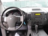 2007 Nissan Titan SE Crew Cab Controls