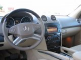 2011 Mercedes-Benz ML 350 4Matic Cashmere Interior