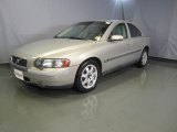 2004 Volvo S60 2.5T AWD