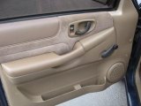 2000 Chevrolet S10 LS Regular Cab Door Panel