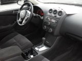 2009 Nissan Altima 3.5 SE Dashboard