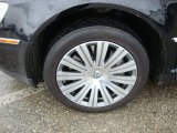 2005 Volkswagen Phaeton V8 4Motion Sedan Wheel