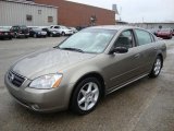 2003 Nissan Altima 3.5 SE Data, Info and Specs