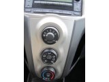 2010 Toyota Yaris RS 3 Door Liftback Controls