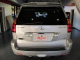 2004 Lexus GX 470 Marks and Logos