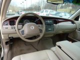 2004 Lincoln Town Car Signature Light Parchment Interior