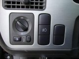 2002 Saab 9-5 Aero Sedan Controls