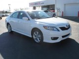 2011 Super White Toyota Camry SE #41068365