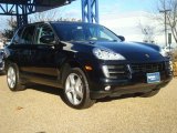 Black Porsche Cayenne in 2008