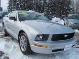 2005 Satin Silver Metallic Ford Mustang V6 Deluxe Coupe #41177855