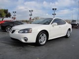 2007 Pontiac Grand Prix GT Sedan Front 3/4 View