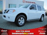 2008 White Frost Nissan Pathfinder SE #41237749